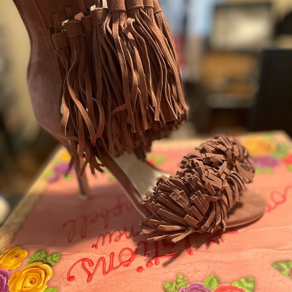 Jeffrey Campbell Inaba Fringe Heel - Picture 7 of 10